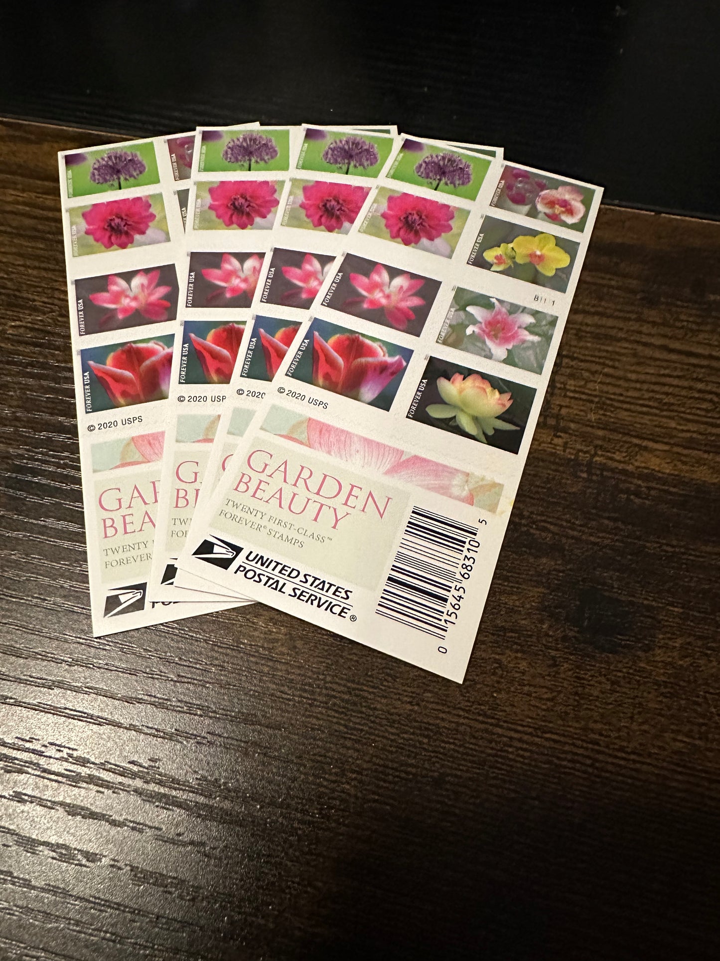 USPS Forever Stamps Garden Beauty 2021 booklet of 20